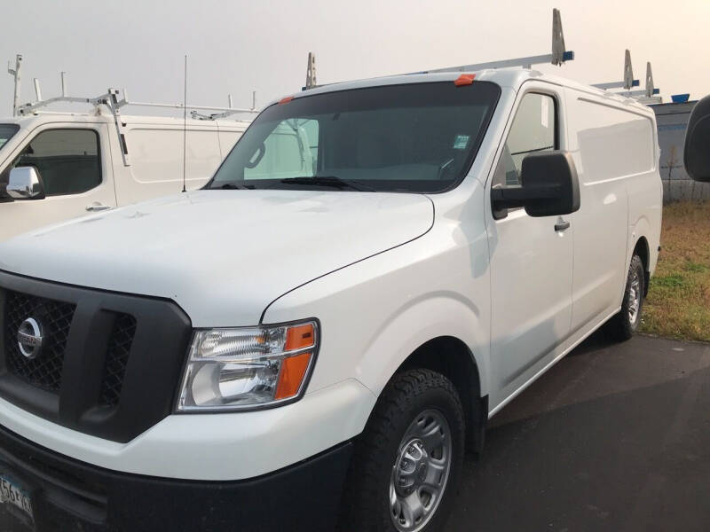nissan cargo vans for sale
