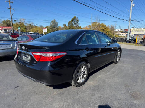 2015 Toyota Camry SE
