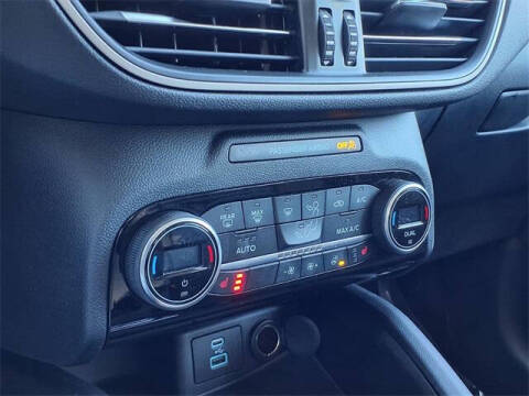 2021 Ford Escape Hybrid SEL