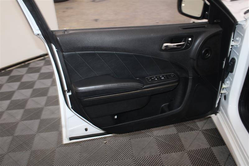 2015 Dodge Charger SRT Hellcat