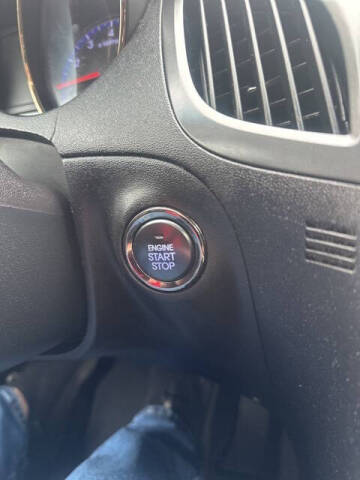 2011 Hyundai Genesis Coupe 2.0T