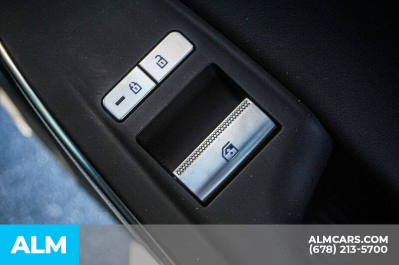 2024 Genesis GV70 2.5T Standard