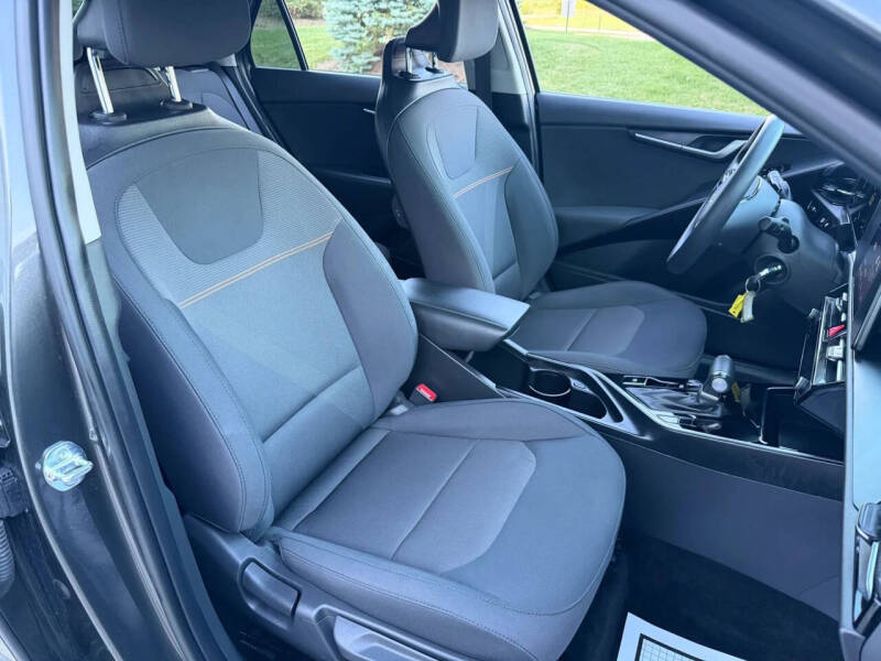 2026 Kia Niro LX