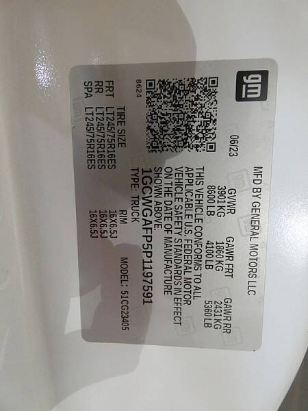 2023 Chevrolet Express 2500