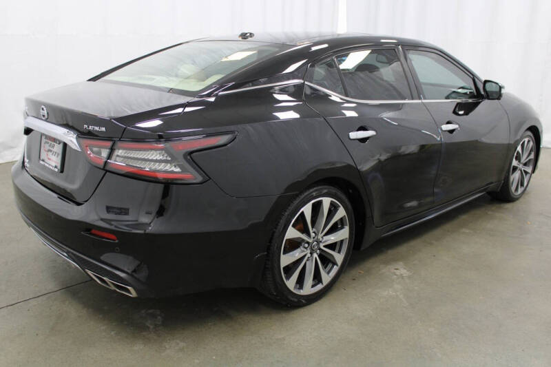 2020 Nissan Maxima Platinum