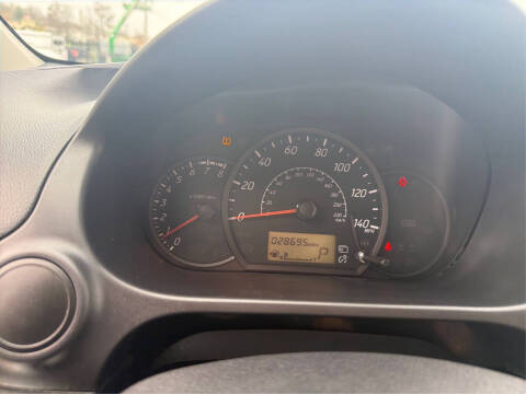 2024 Mitsubishi Mirage LE