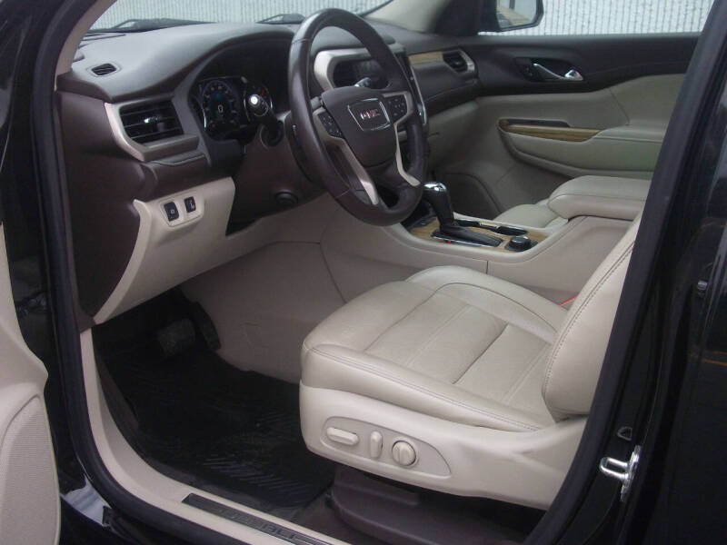 2019 GMC Acadia Denali