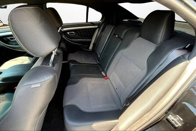 2018 Ford Taurus SEL