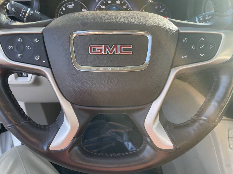 2019 GMC Acadia Denali