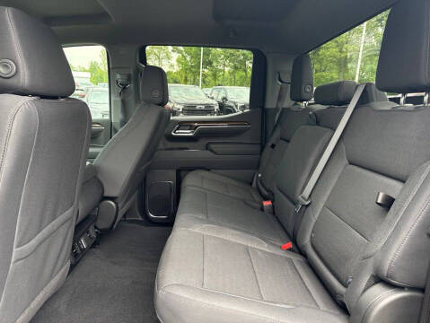 2026 GMC Sierra 1500 Elevation Standard
