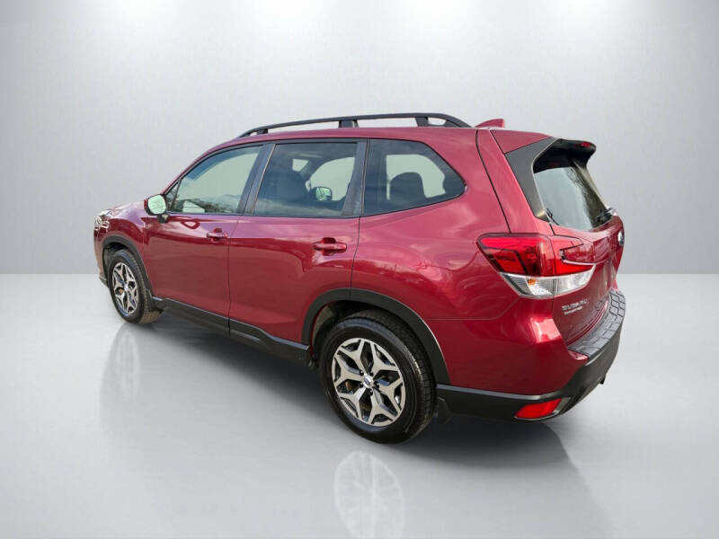 2022 Subaru Forester Premium