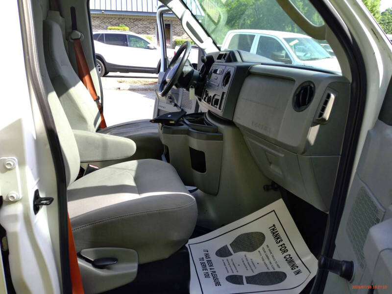 2013 Ford E-Series E-150