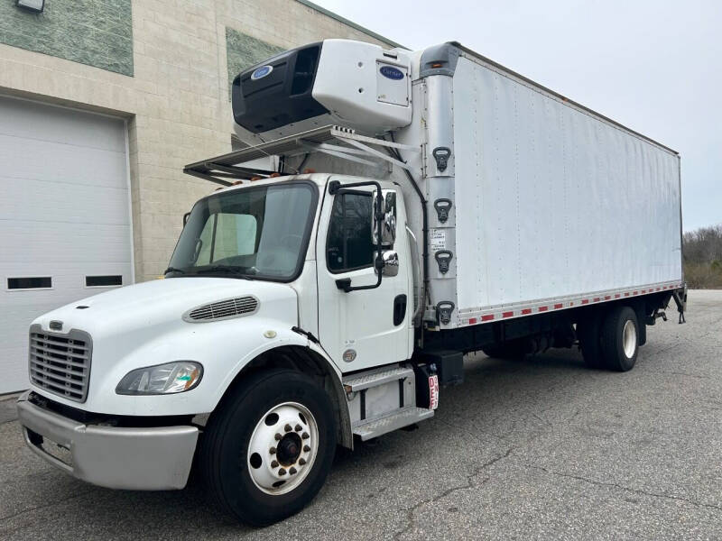 2018 Freightliner M2 106