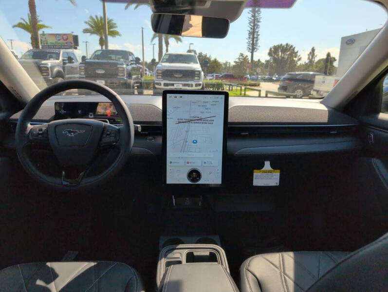 2025 Ford Mustang Mach-E Select