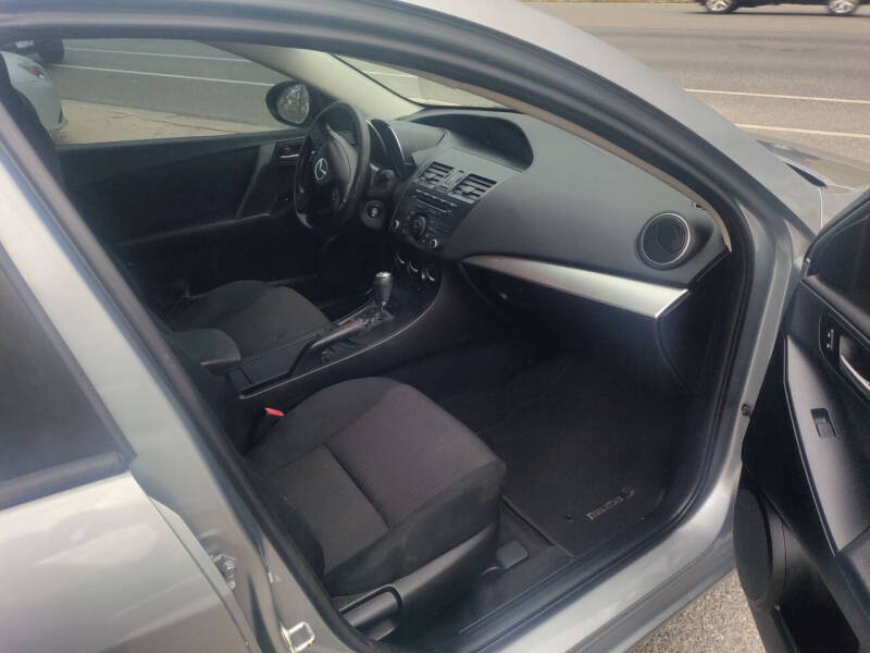 2013 Mazda MAZDA3 i Sport