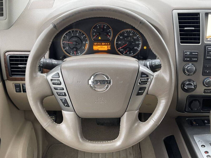 2015 Nissan Armada