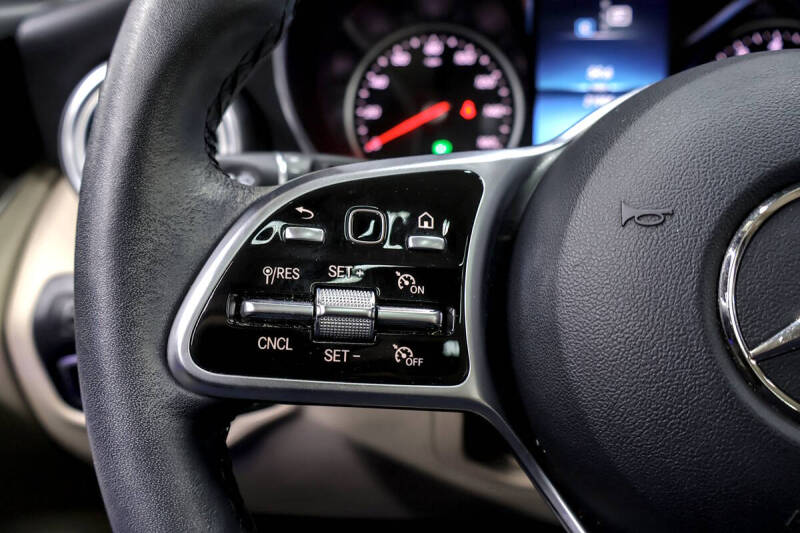 2022 Mercedes-Benz GLC GLC 300