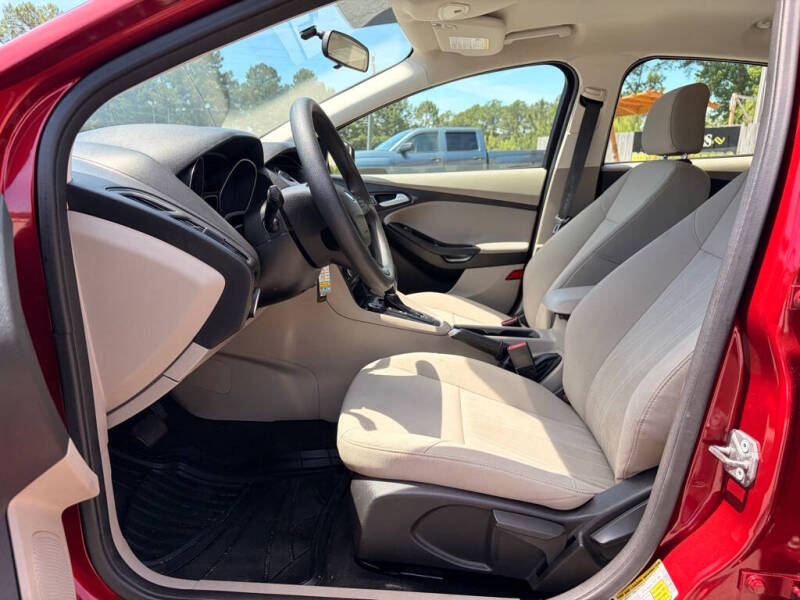 2017 Ford Focus SE