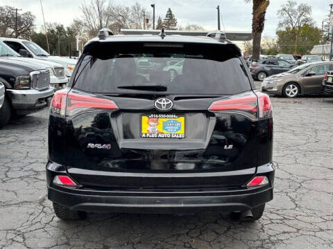 2017 Toyota RAV4 LE