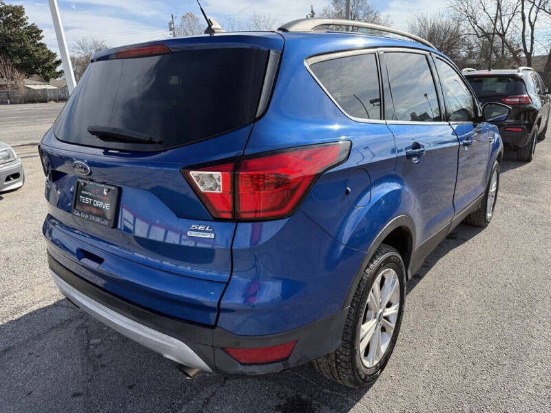 2019 Ford Escape SEL