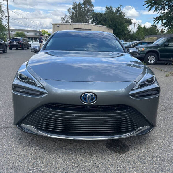 2022 Toyota Mirai XLE