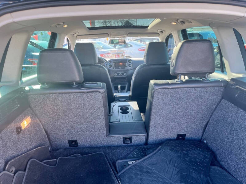 2012 Volkswagen Tiguan SE 4Motion