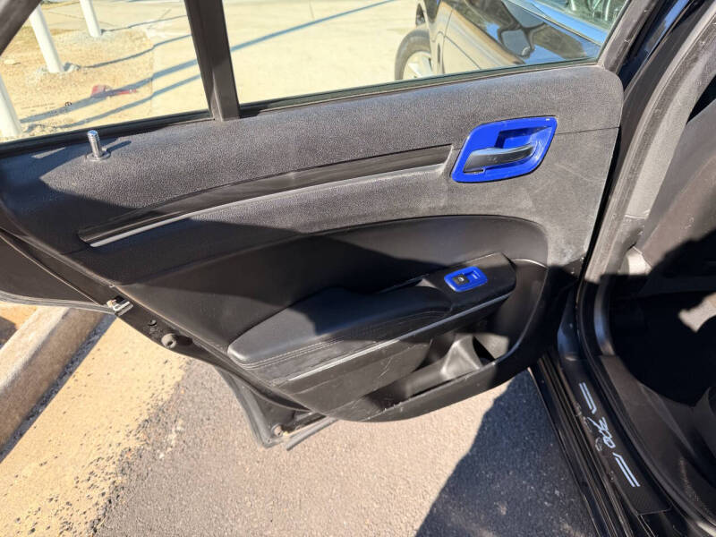 2016 Chrysler 300 Limited