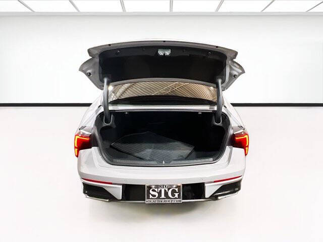 2025 Kia K5 GT