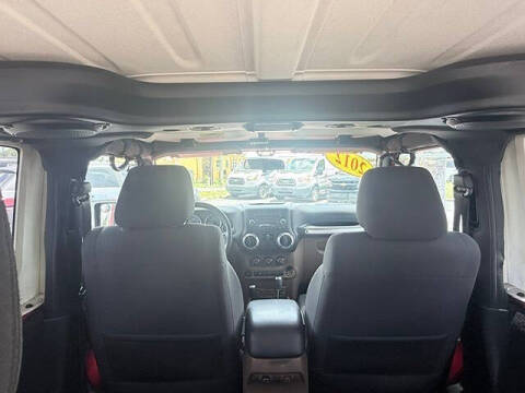 2012 Jeep Wrangler Sahara