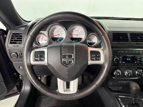 2013 Dodge Challenger SXT