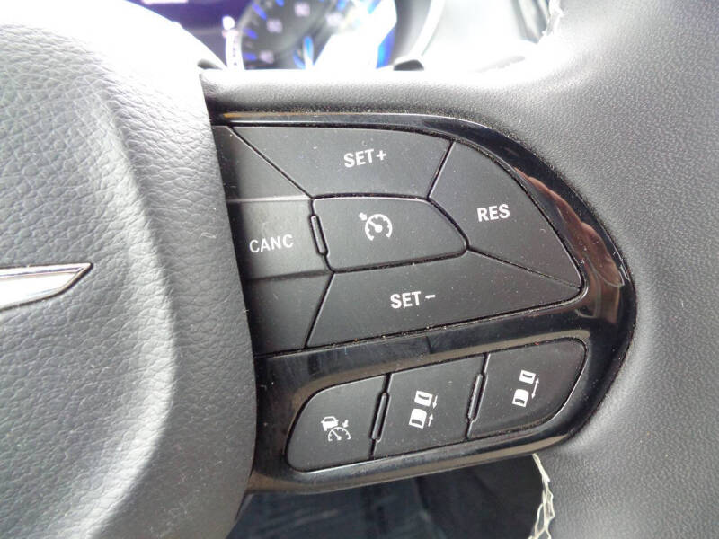 2022 Chrysler Pacifica Touring