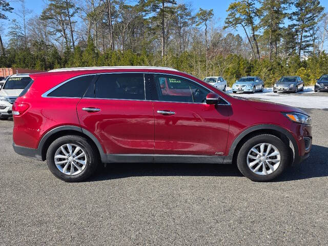 2016 Kia Sorento LX