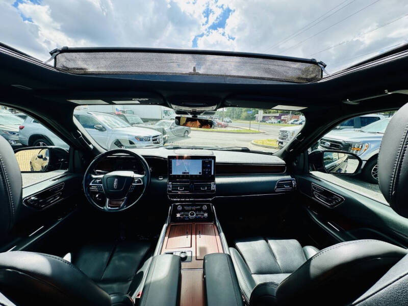 2022 Lincoln Navigator Reserve