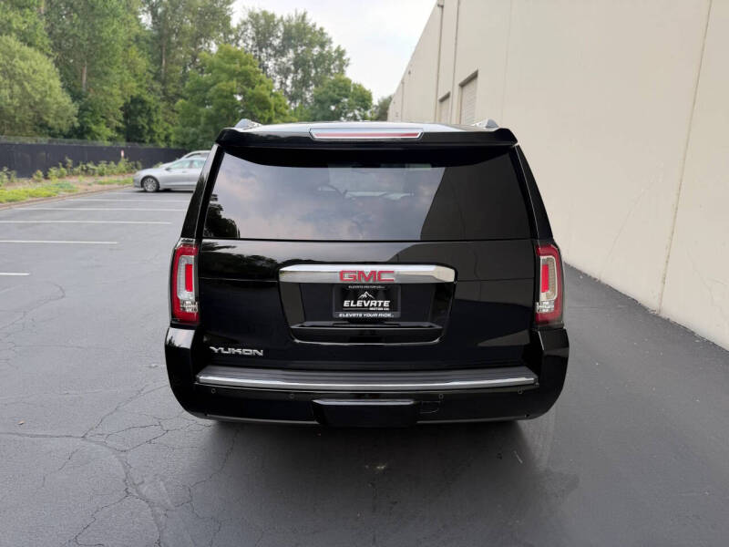 2017 GMC Yukon Denali