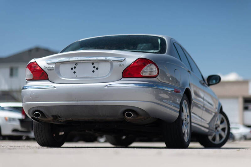 2004 Jaguar X-Type 3.0