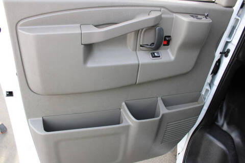 2024 Chevrolet Express 2500