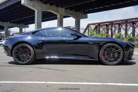 2024 Aston Martin DB12 V8