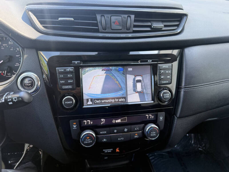 2017 Nissan Rogue SL