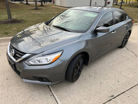 2018 Nissan Altima for sale at Western Star Auto Sales in Chicago IL