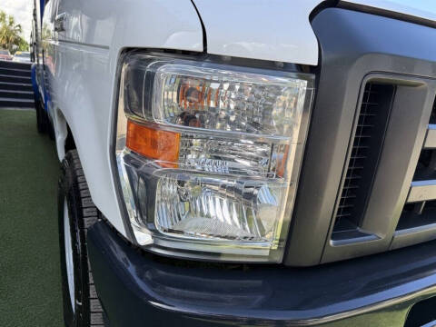 2023 Ford E-Series