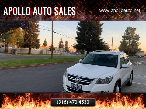 2009 Volkswagen Tiguan for sale at APOLLO AUTO SALES in Sacramento CA