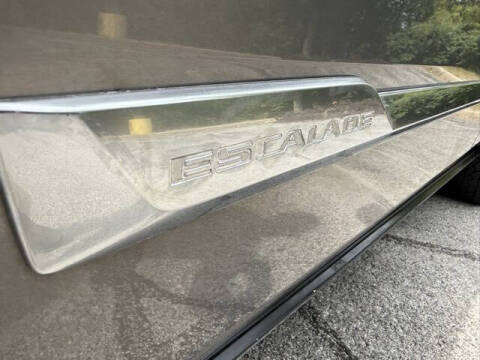 2017 Cadillac Escalade ESV Platinum