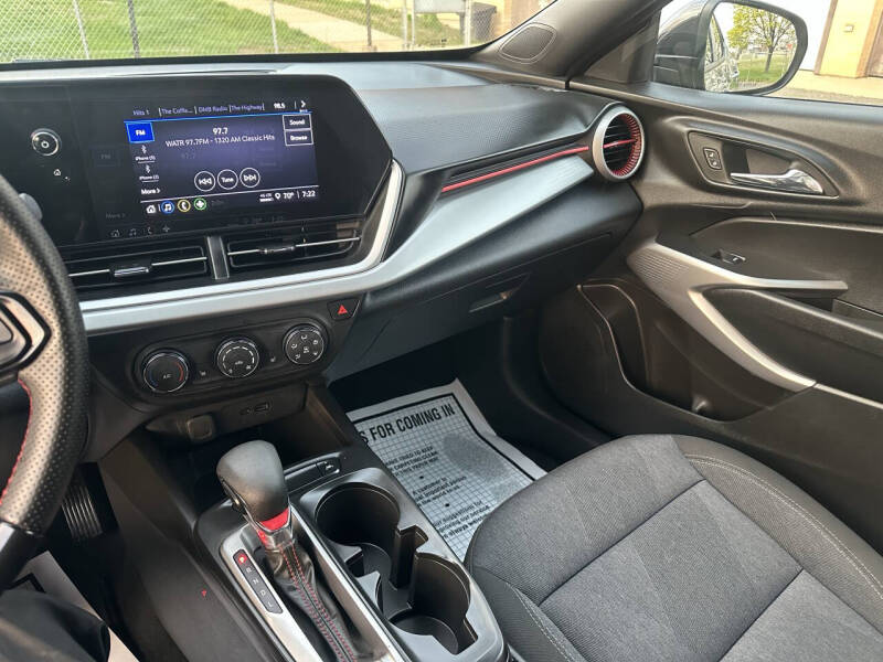 2024 Chevrolet Trax RS