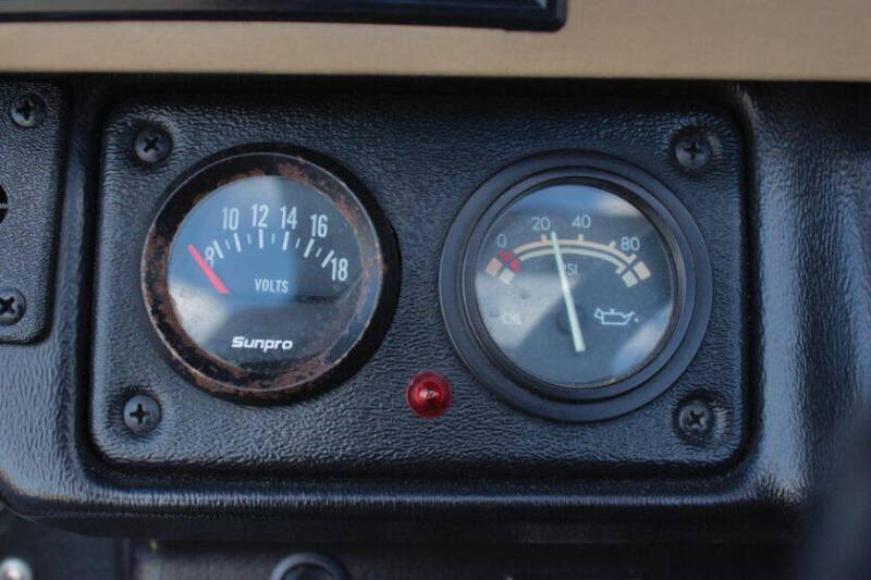 1996 AM General Hummer