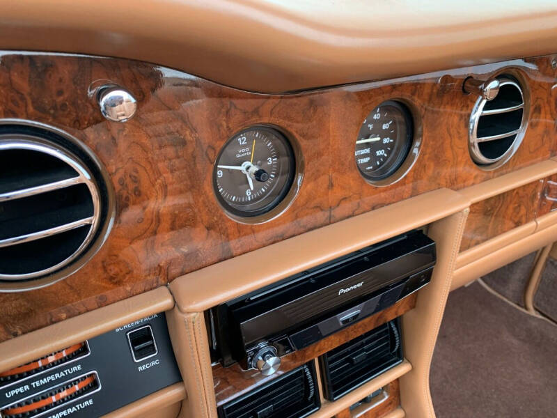 1989 Rolls-Royce Corniche