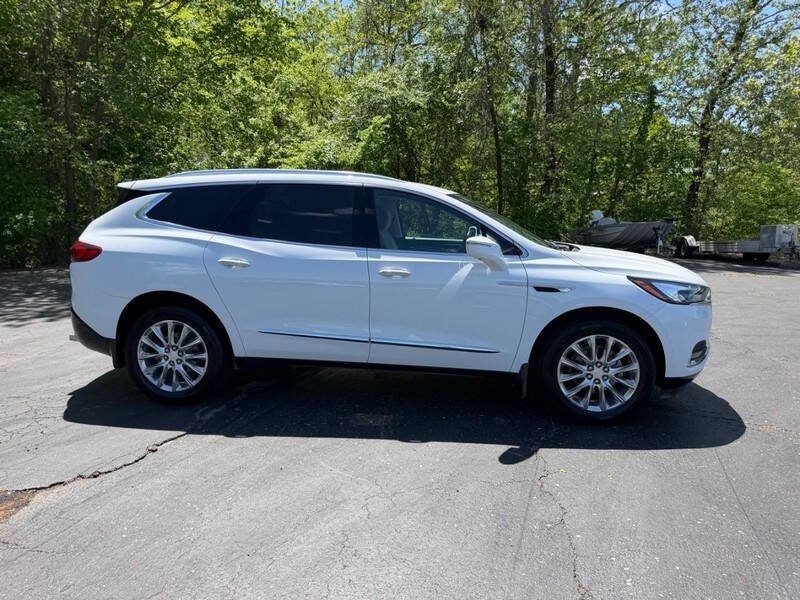 2019 Buick Enclave Essence
