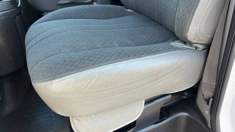 2023 GMC Savana 2500