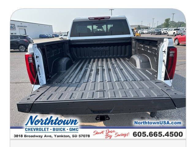 2025 GMC Sierra 3500HD