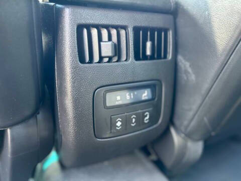 2009 Cadillac DTS Performance