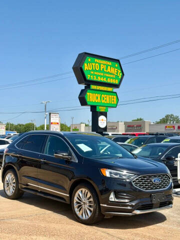 2022 Ford Edge Titanium